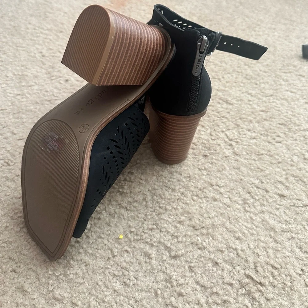 Indigo nwot black